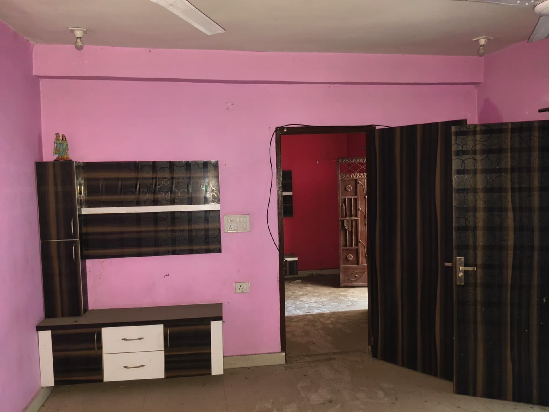 Property Photos 7