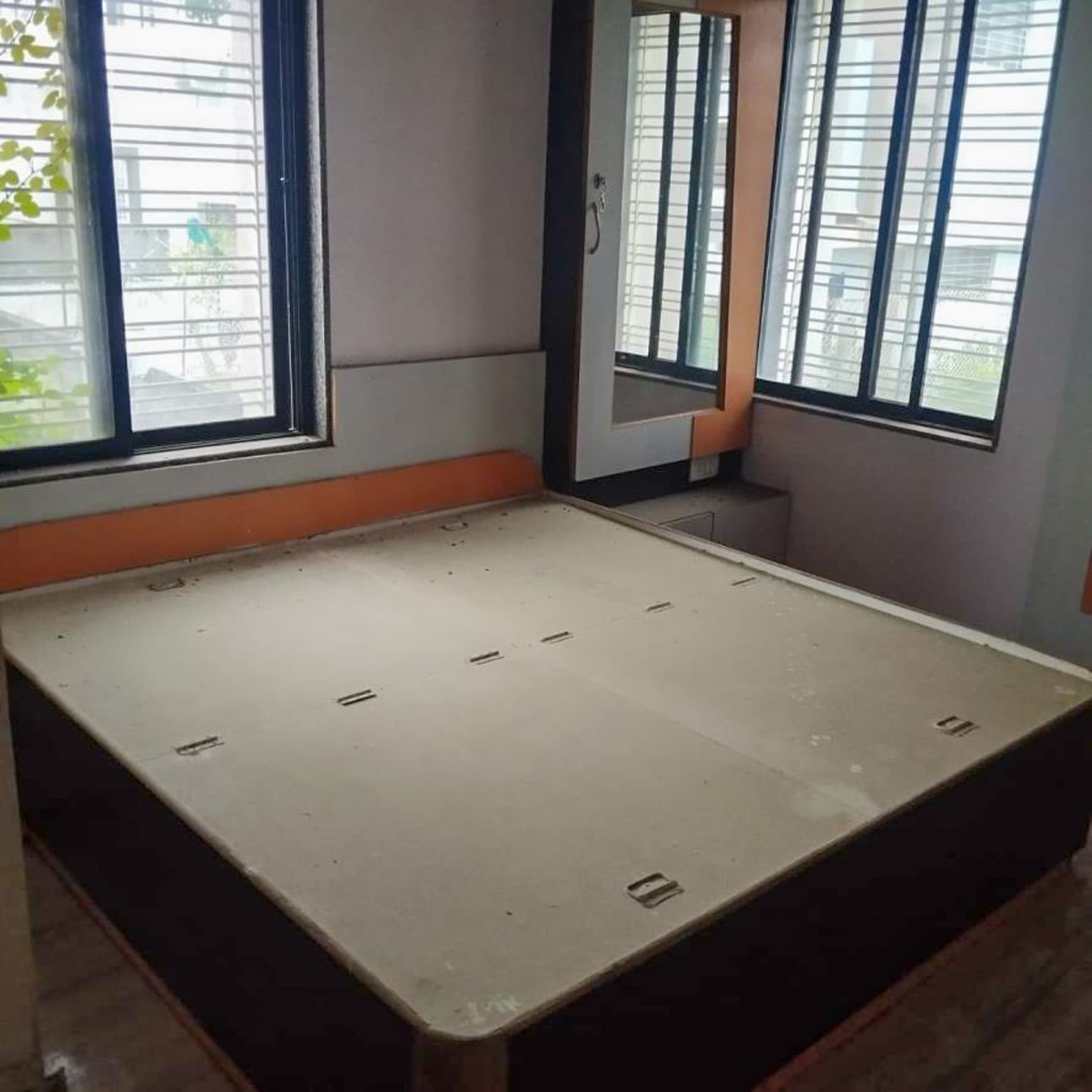Property Photos 17