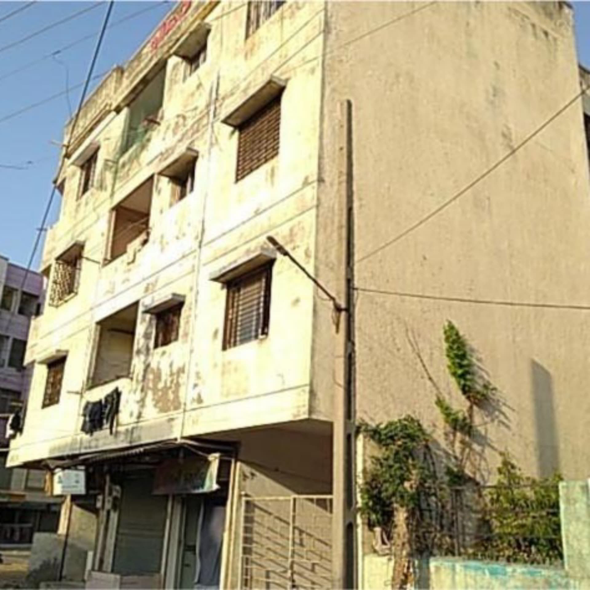 Property Photos 1