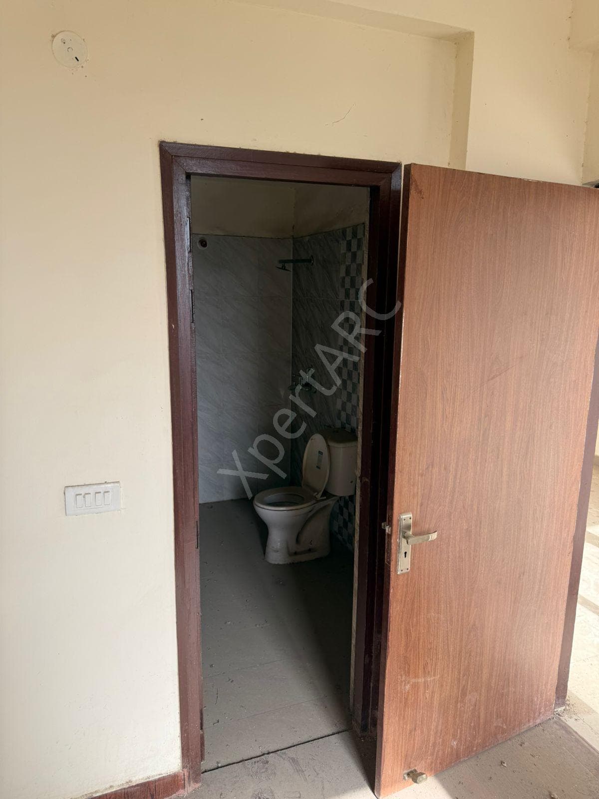 Property Photos 6