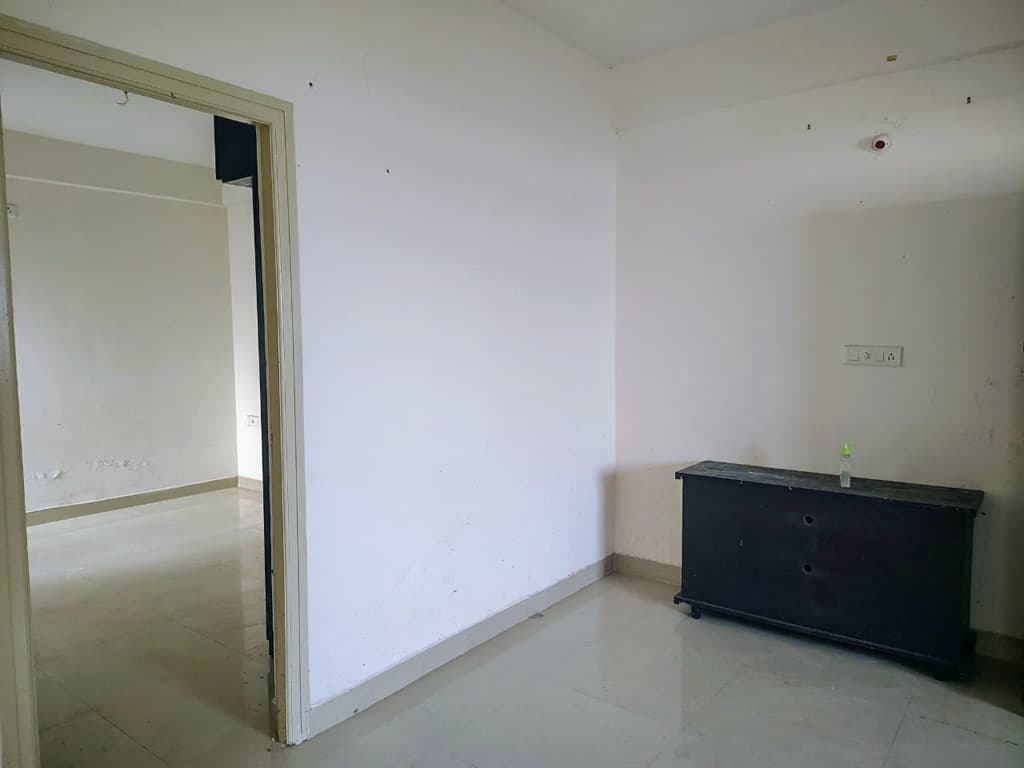 Property Photos 11