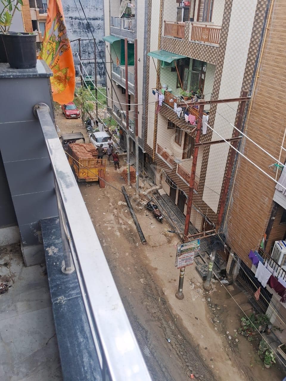 Property Photos 6