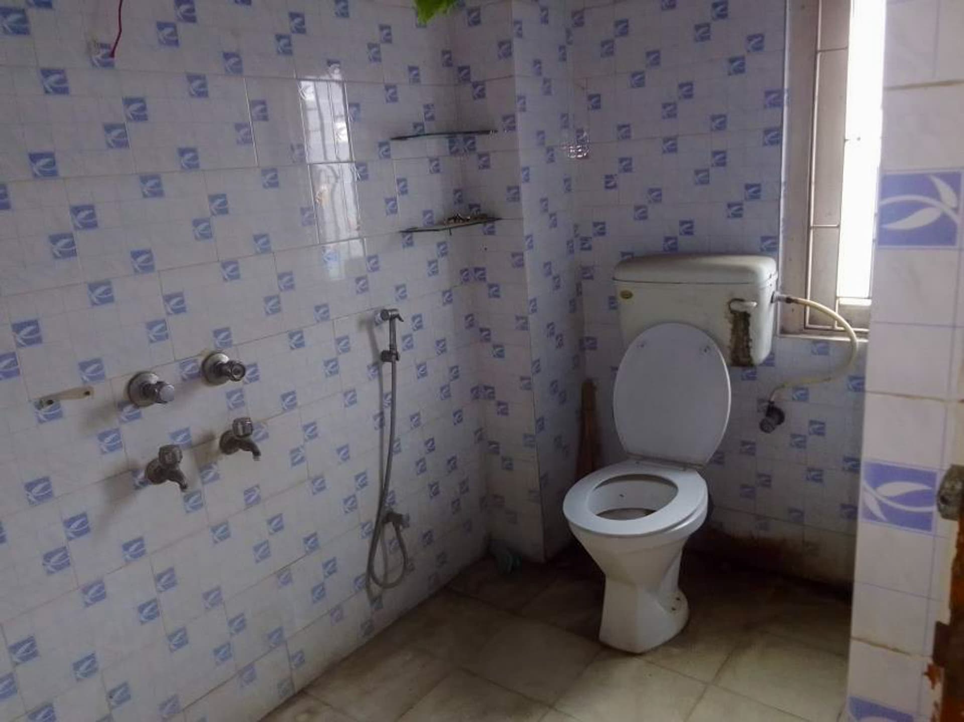 Property Photos 12