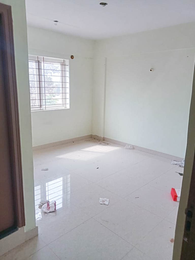 Property Photos 15