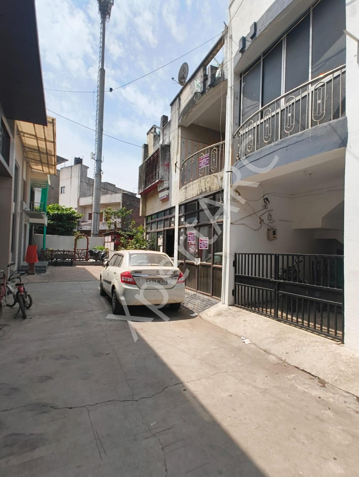 Property Photos 5