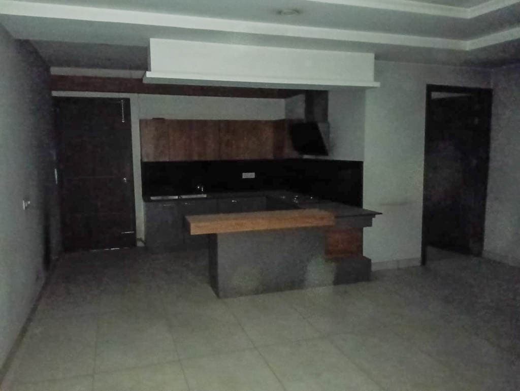 Property Photos 8