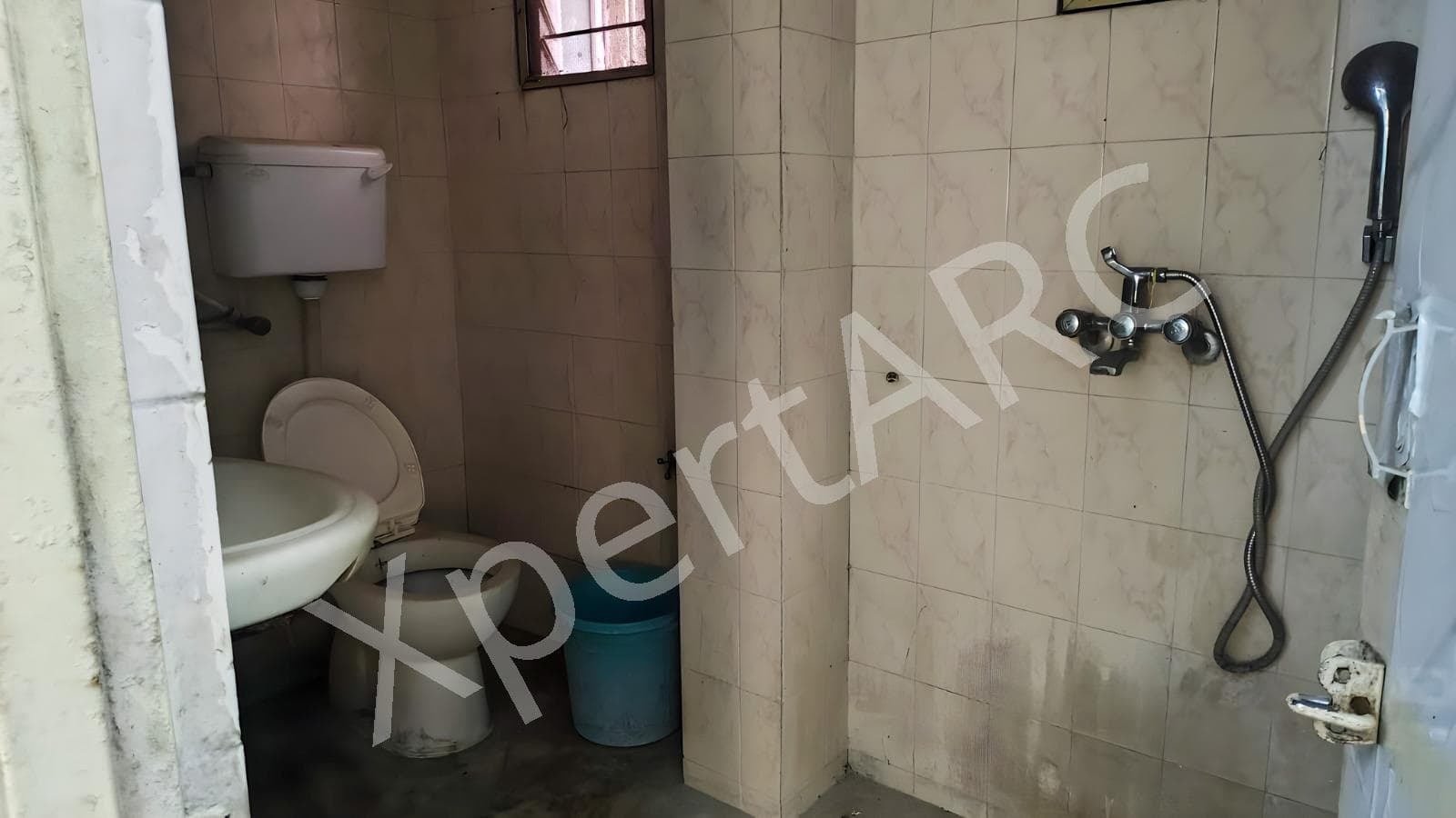 Property Photos 17