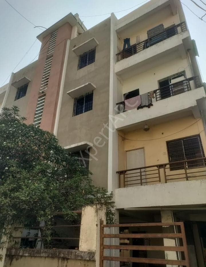 Property Photos 9