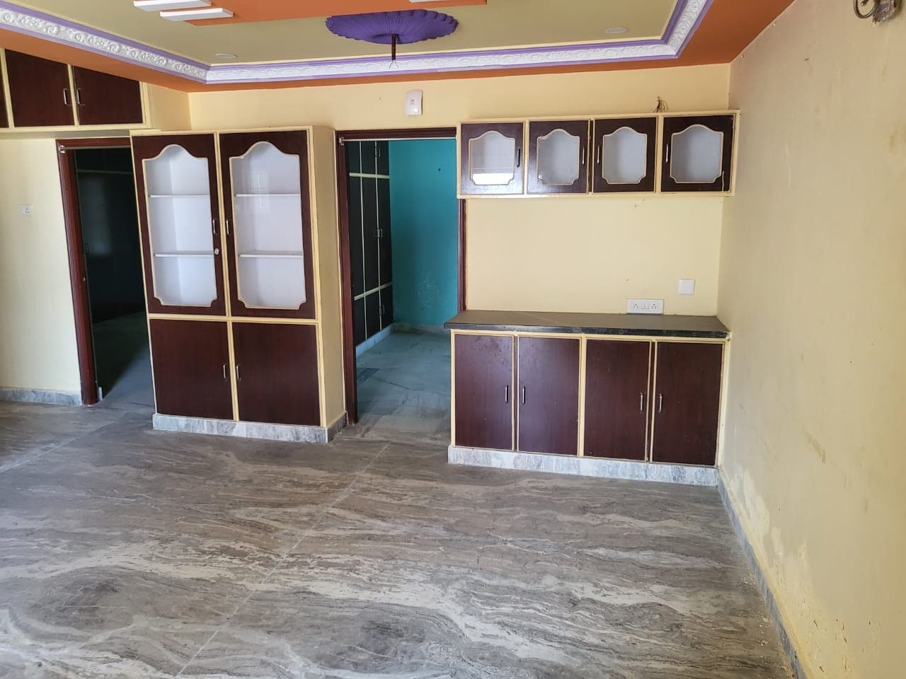 Property Photos 4