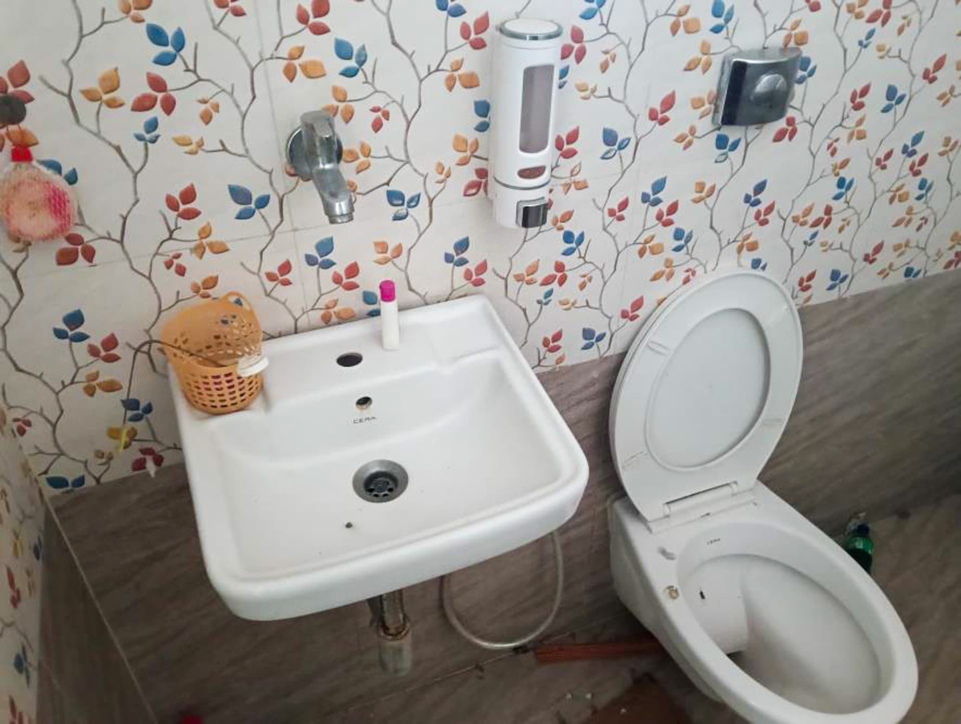 Property Photos 5