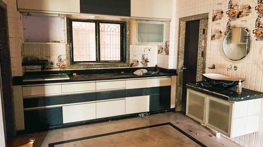 Property Photos 16