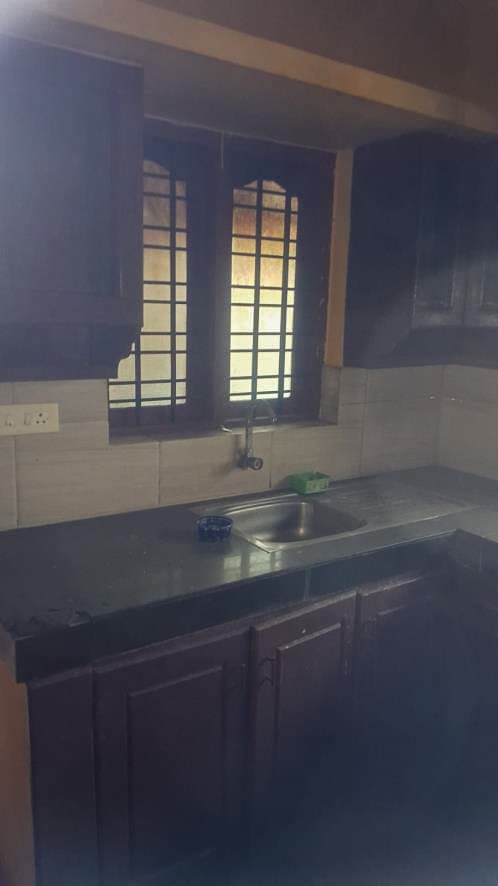 Property Photos 12