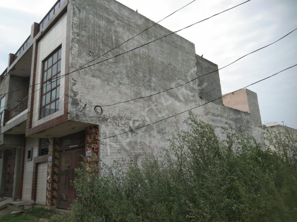 Property Photos 7