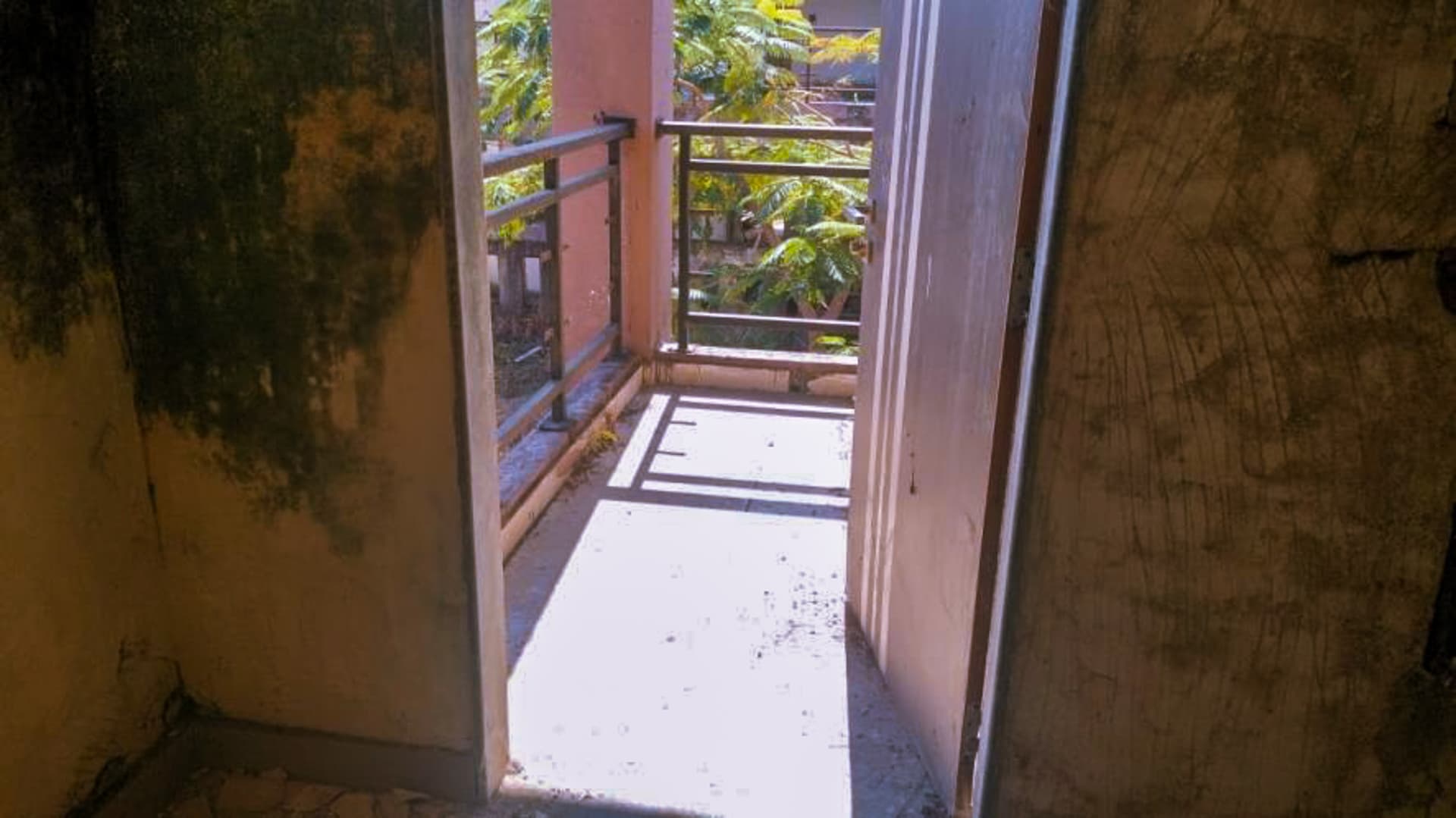 Property Photos 7