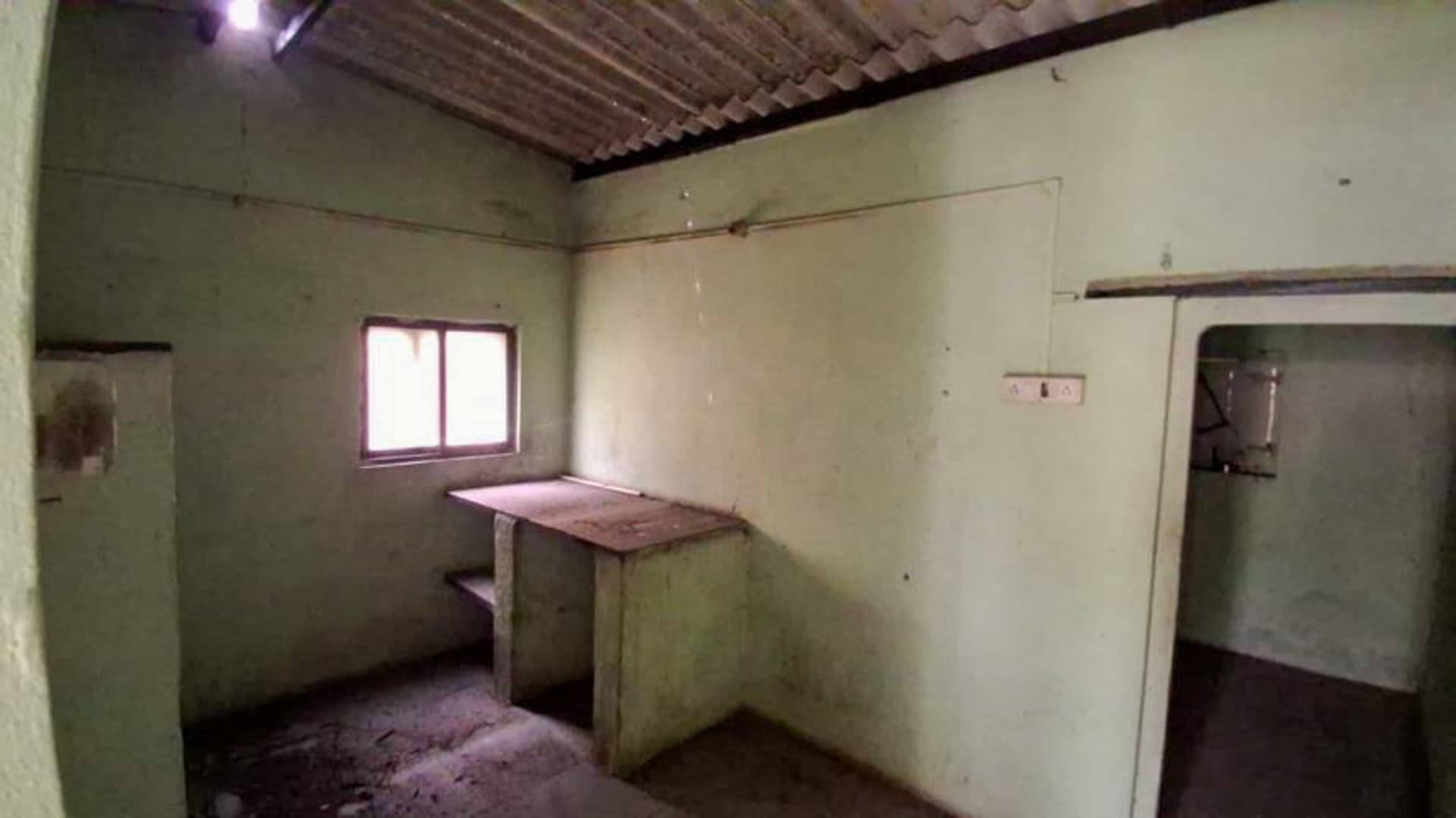 Property Photos 8