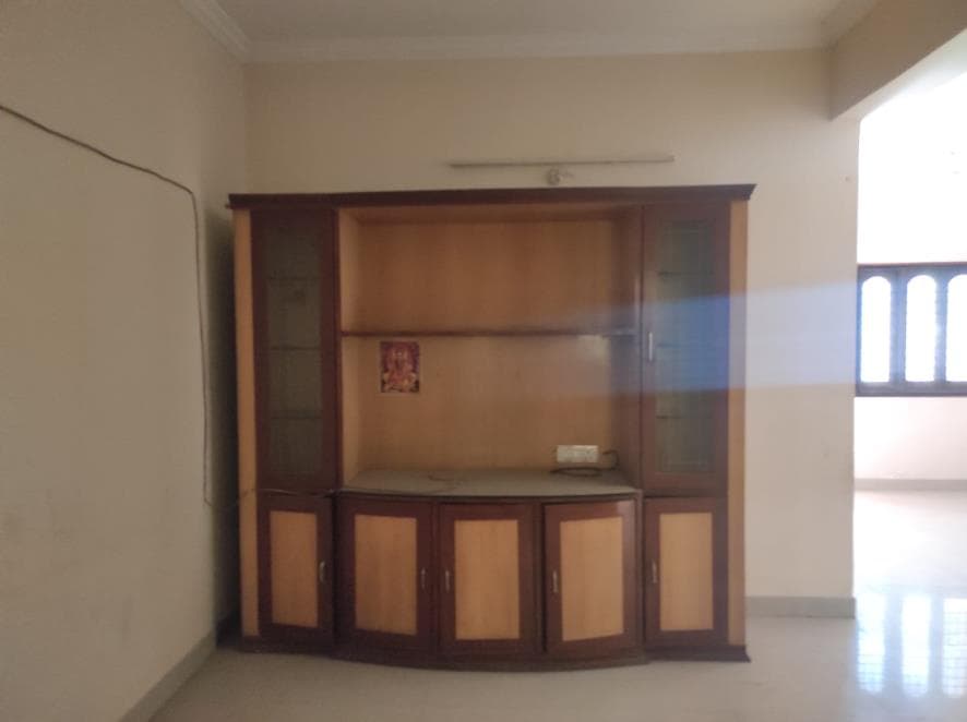 Property Photos 4