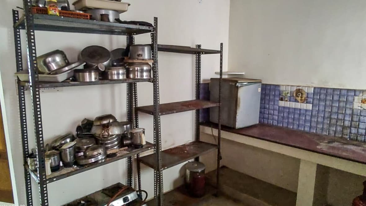 Property Photos 8