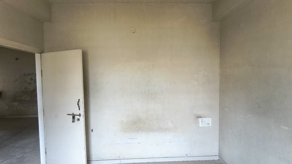 Property Photos 16