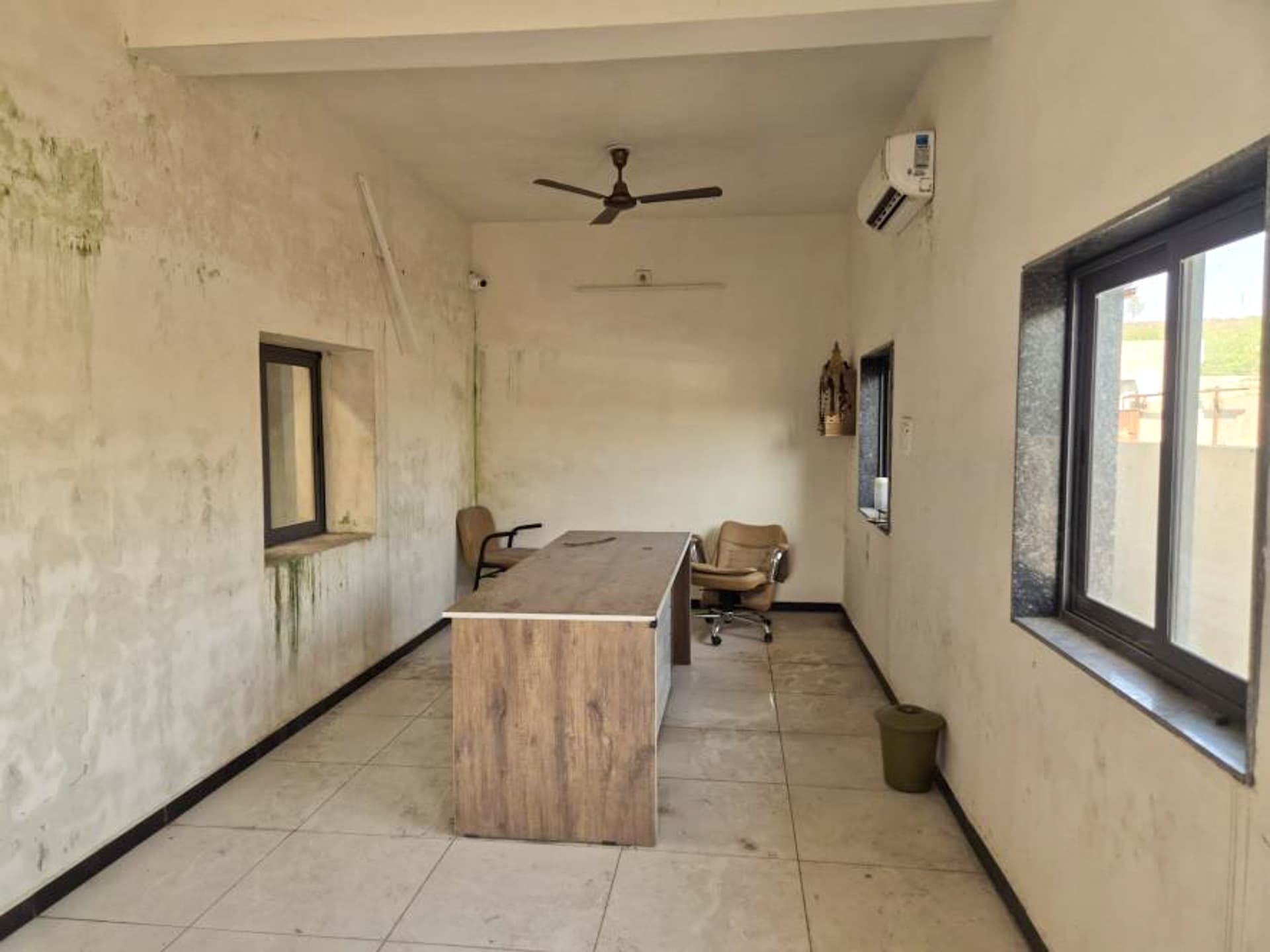 Property Photos 43
