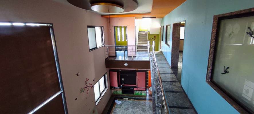 Property Photos 9