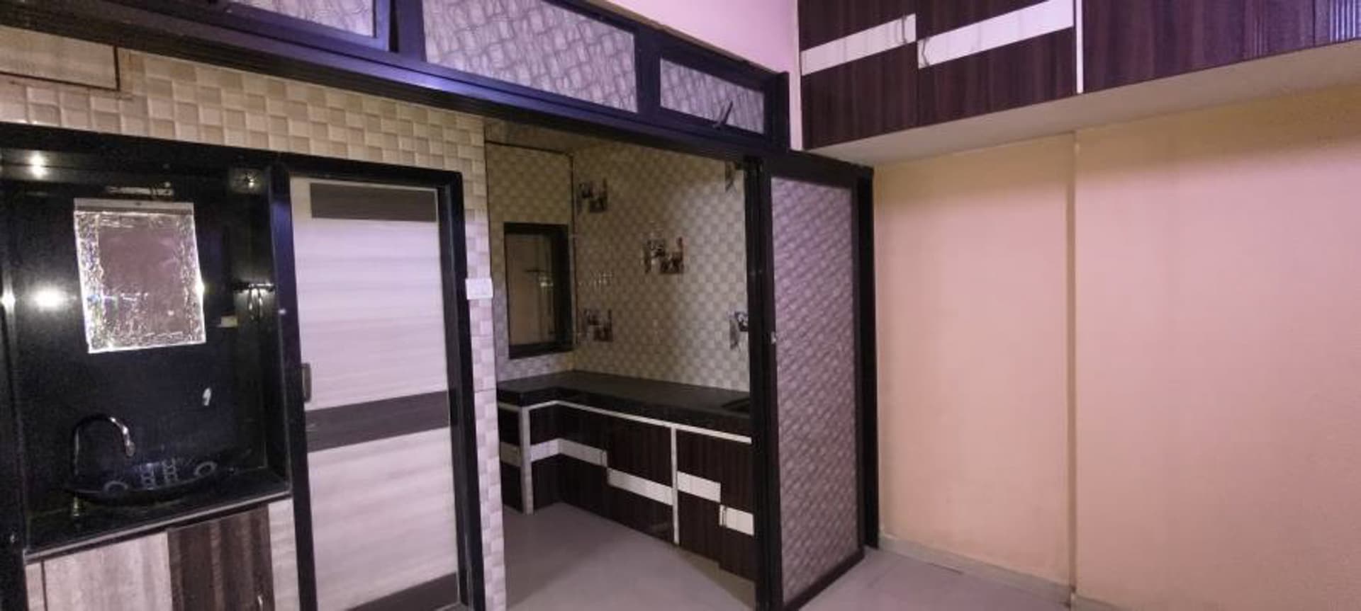 Property Photos 18