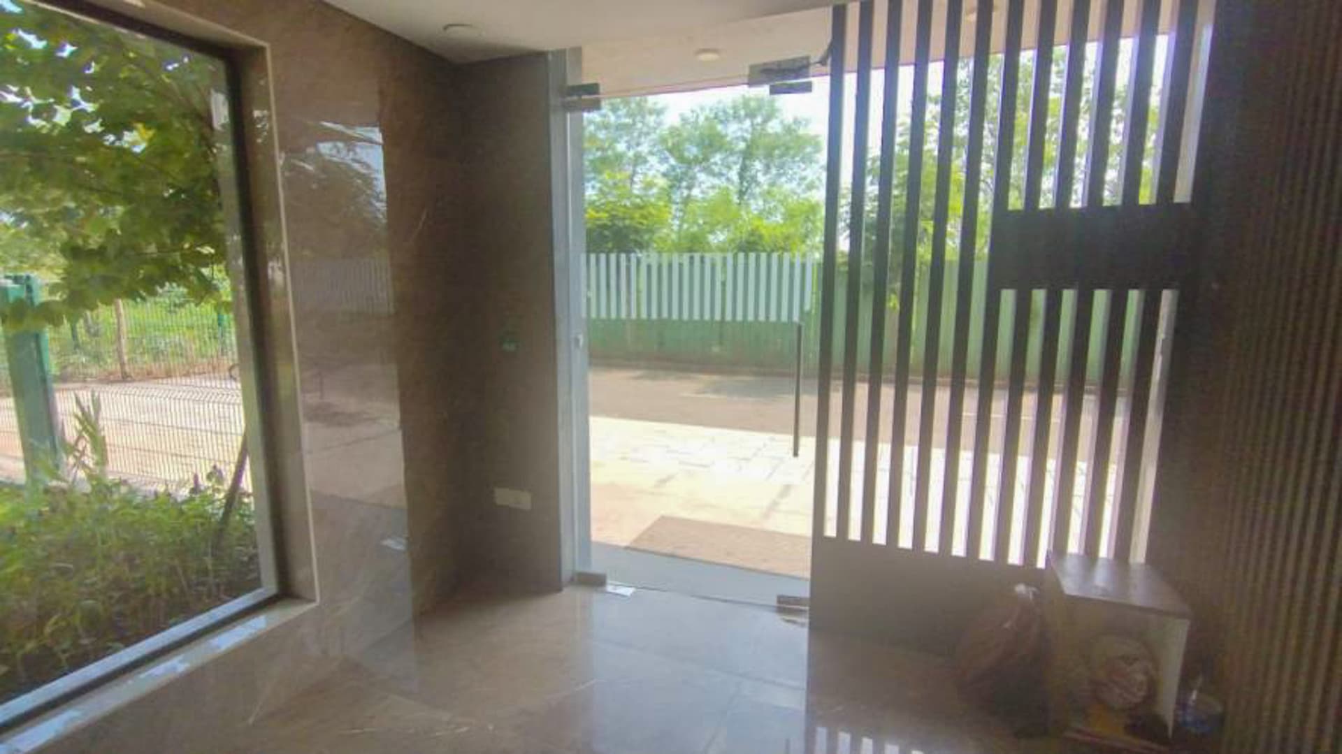 Property Photos 17