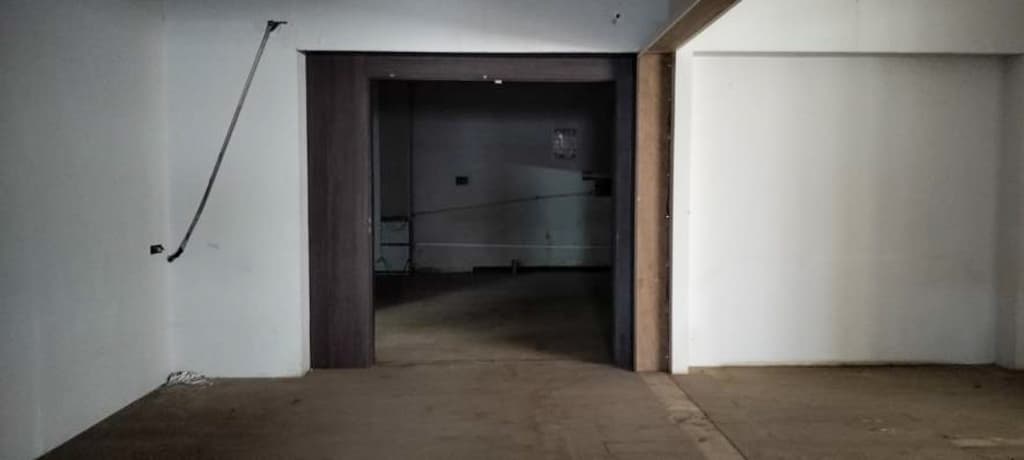 Property Photos 6
