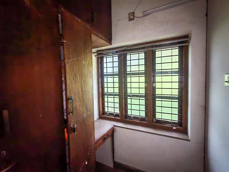 Property Photos 5