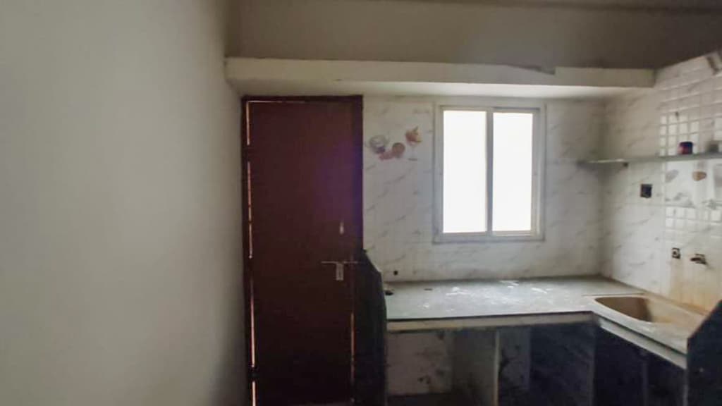 Property Photos 4