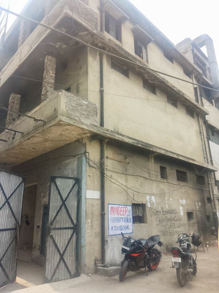 Property Photos 17