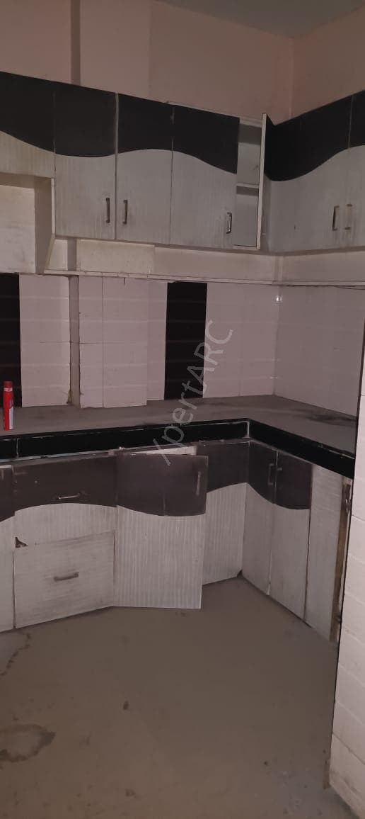 Property Photos 18