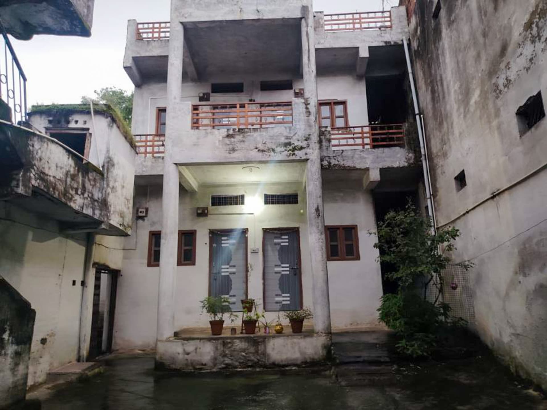 Property Photos 1
