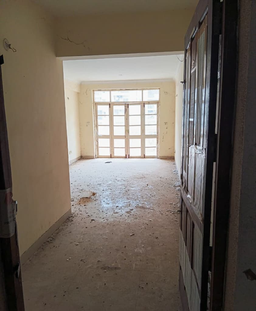 Property Photos 5