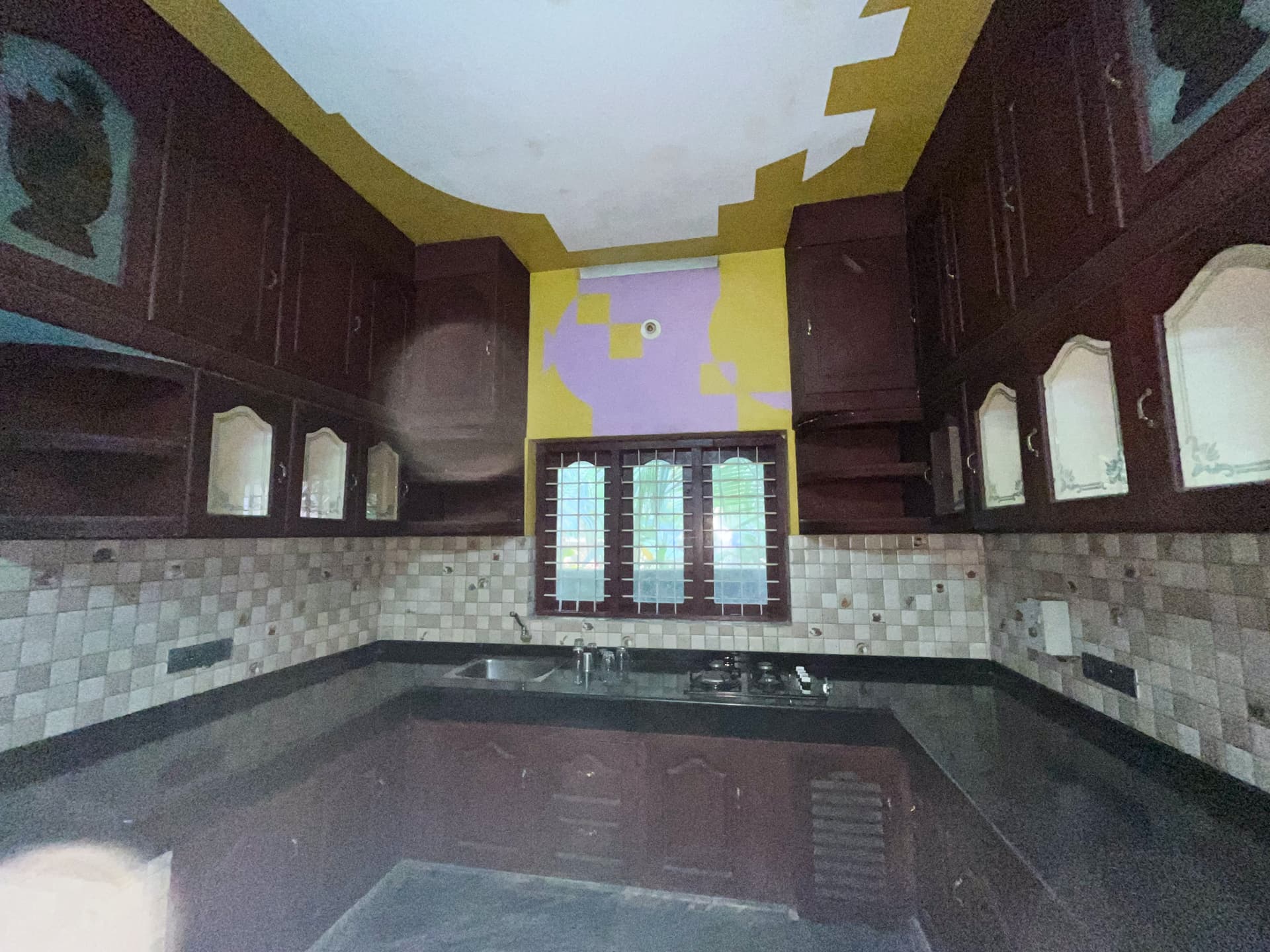 Property Photos 23