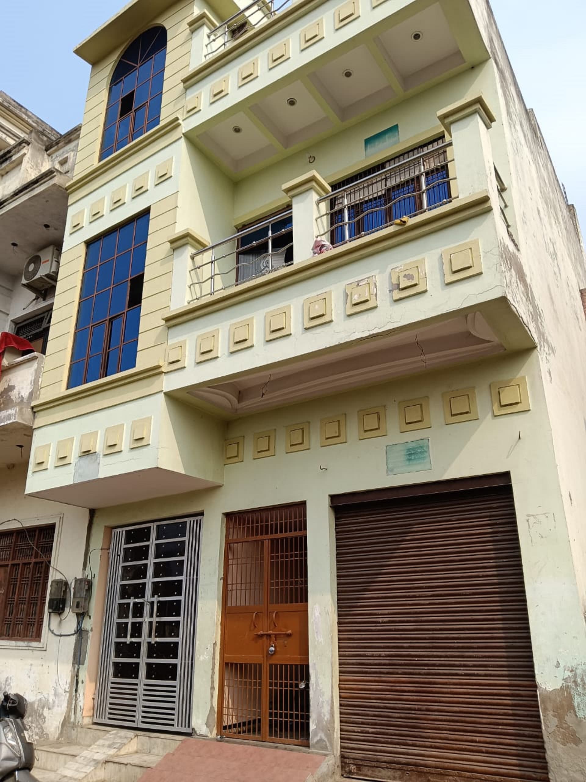 Property Photos 1