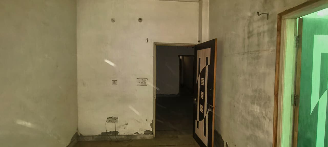 Property Photos 26