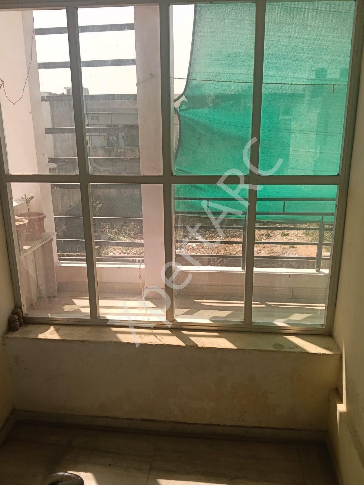 Property Photos 18