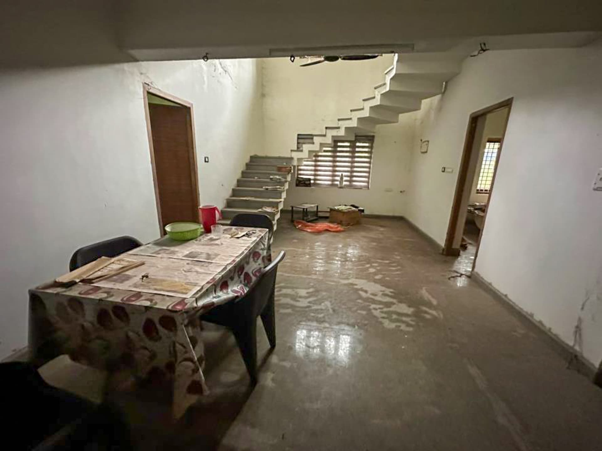 Property Photos 28