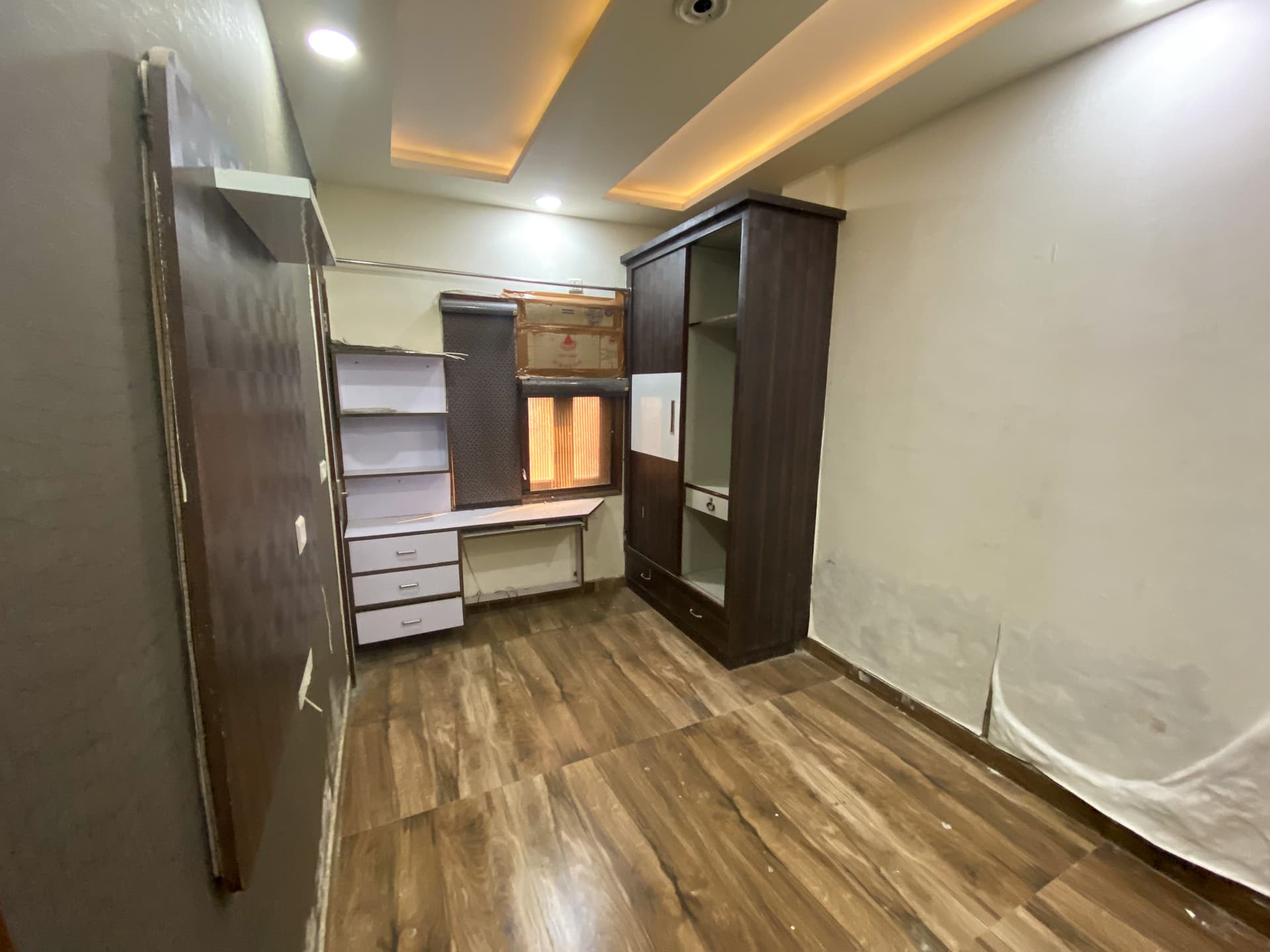 Property Photos 7