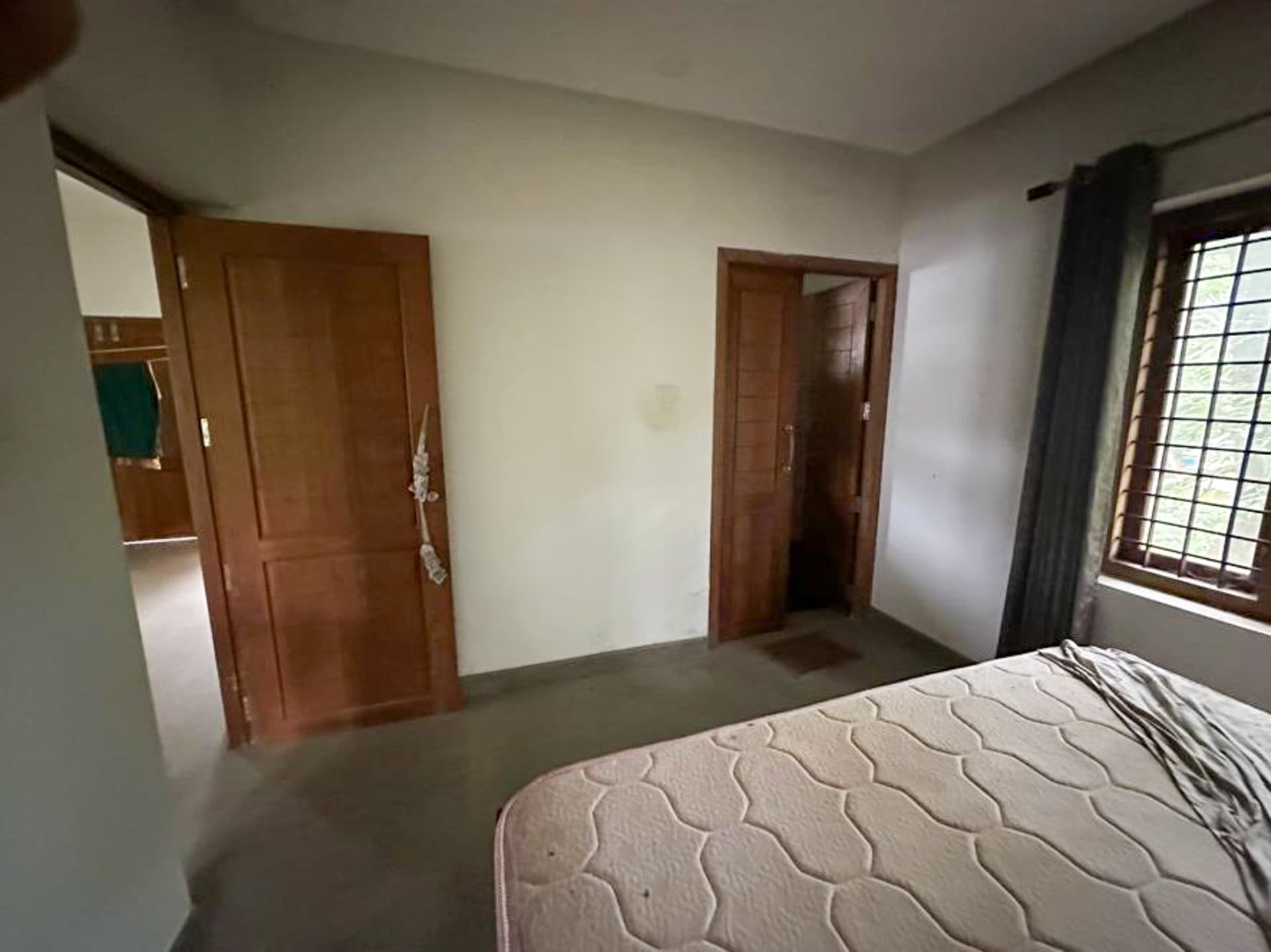 Property Photos 36