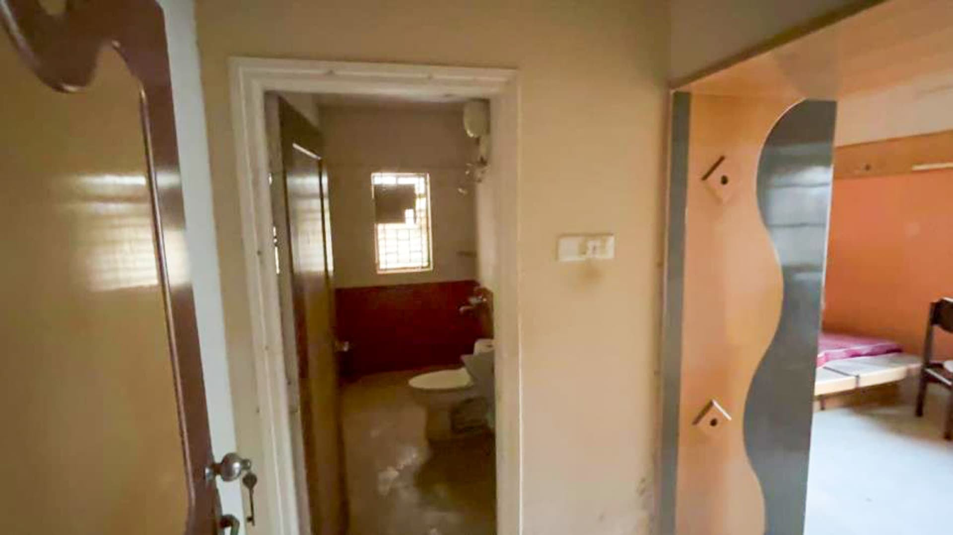Property Photos 13