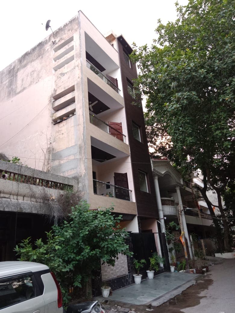 Property Photos 1
