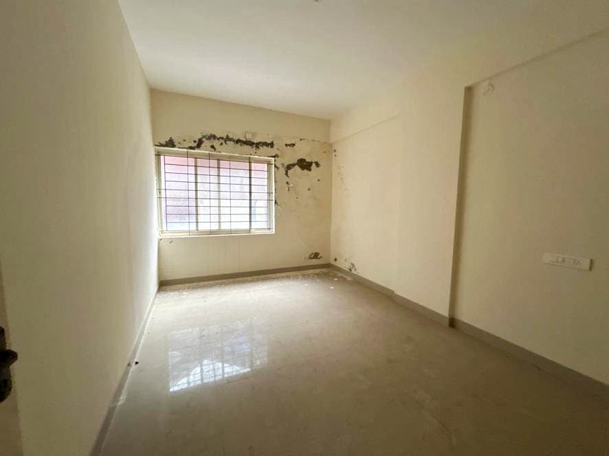 Property Photos 6
