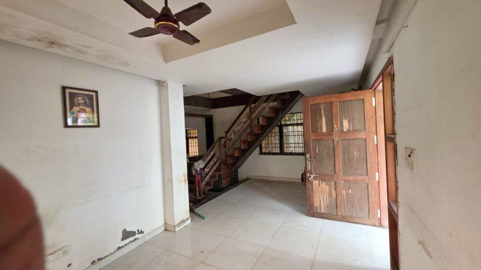 Property Photos 16