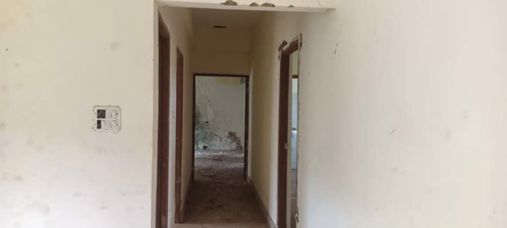 Property Photos 8