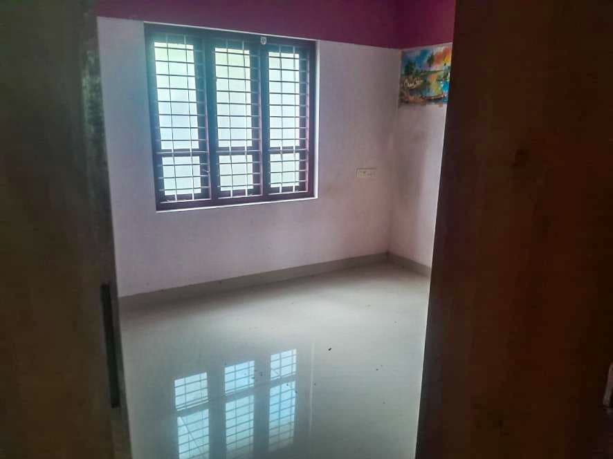 Property Photos 12