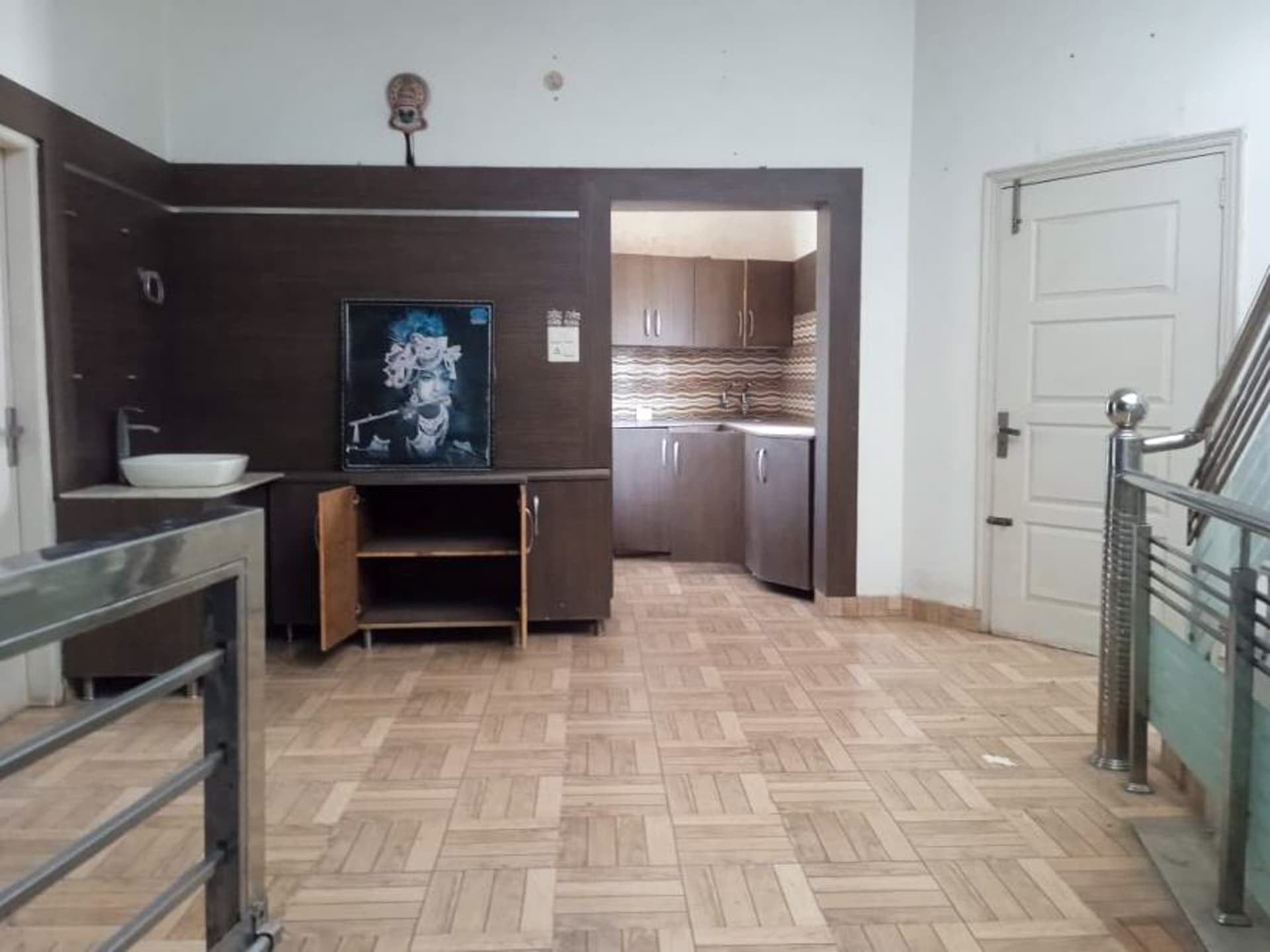 Property Photos 18