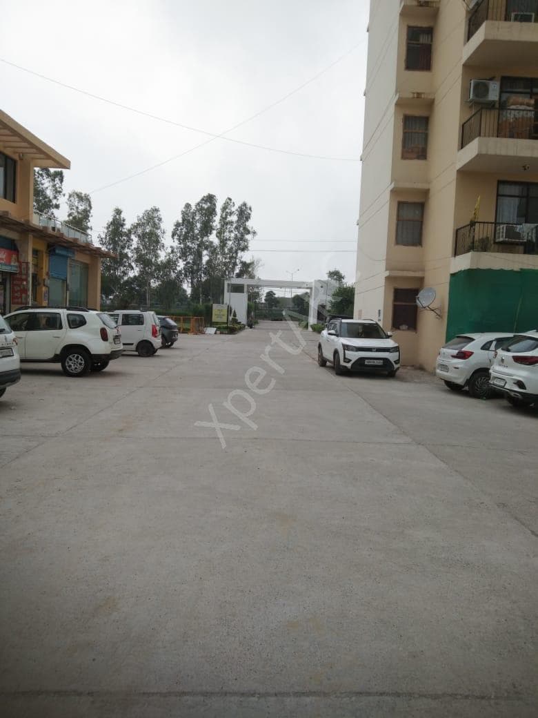 Property Photos 7
