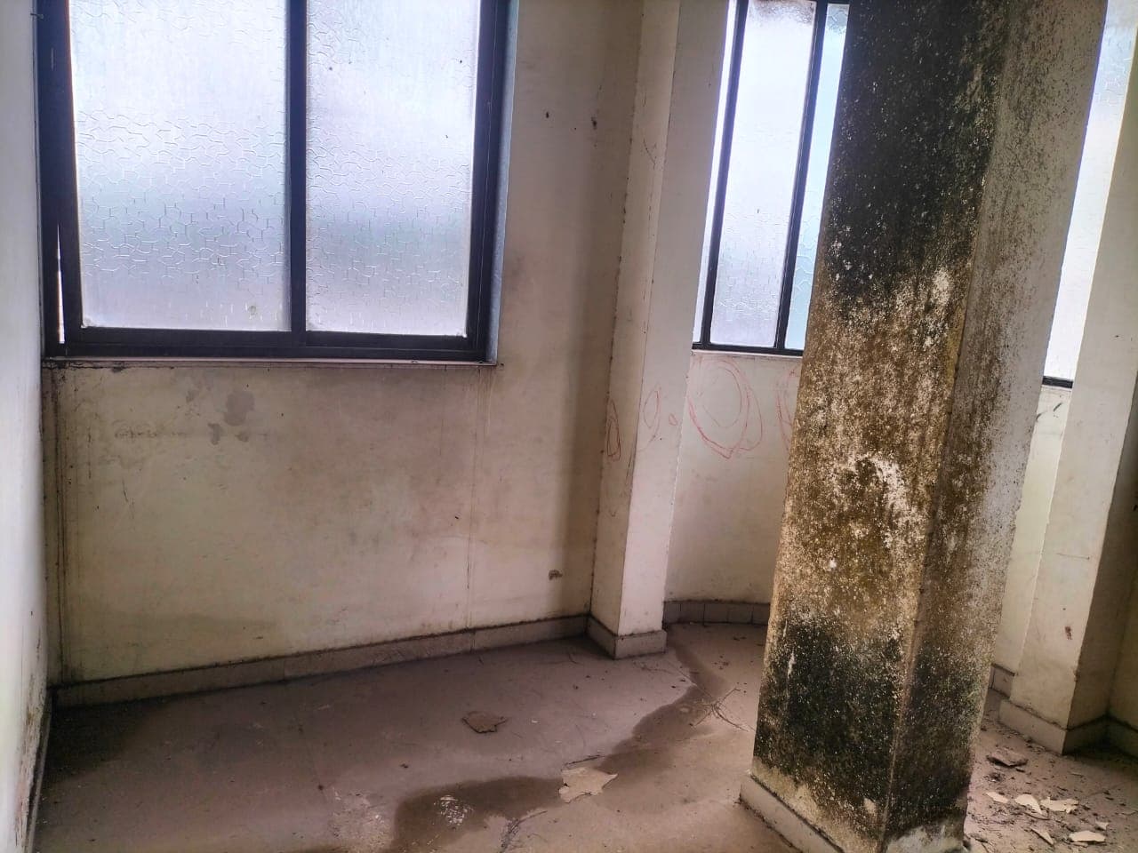 Property Photos 12