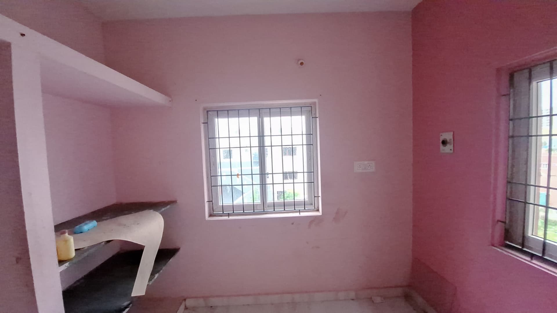 Property Photos 6